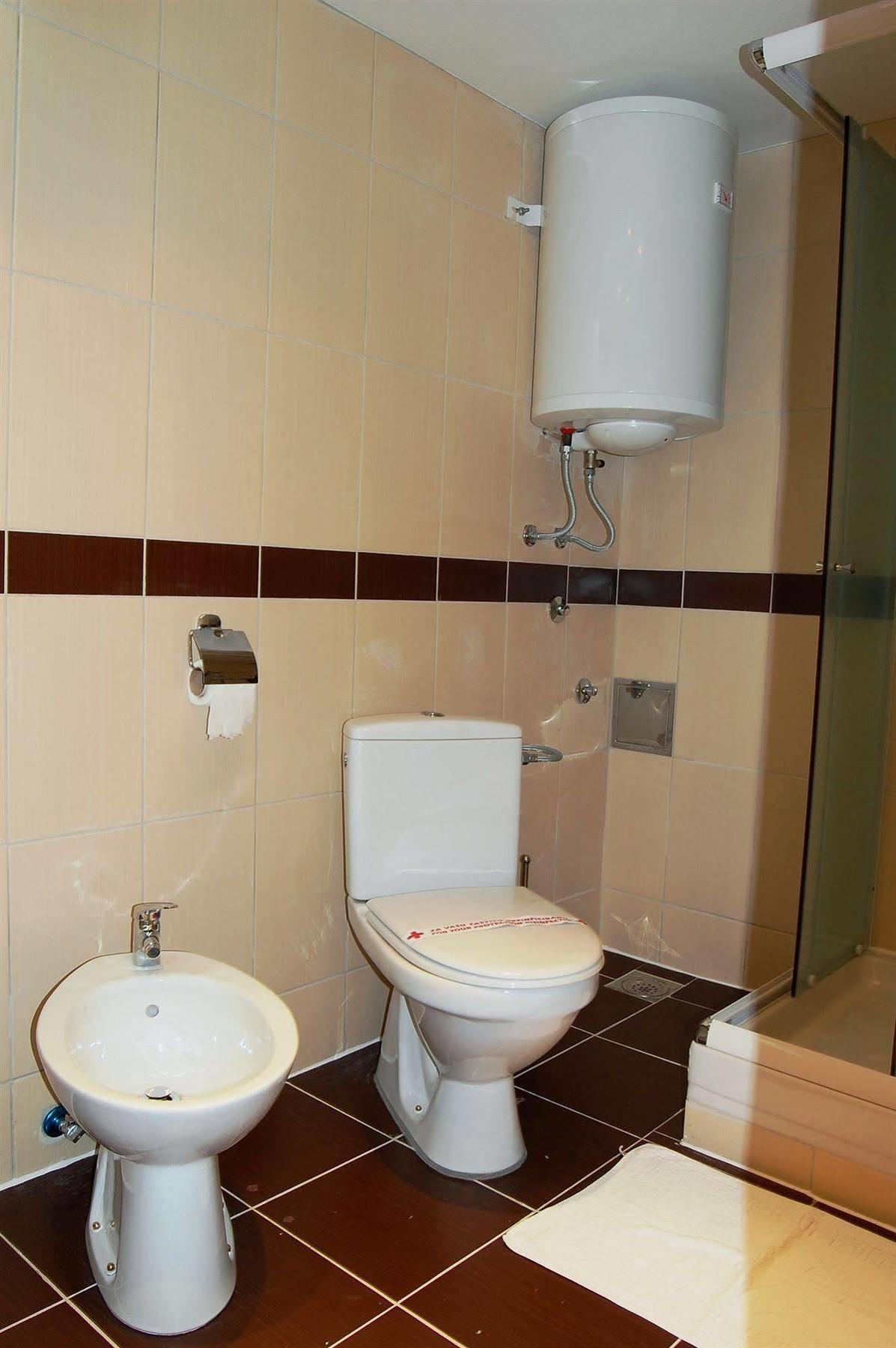 Hotel Tiski Cvet Novi Bečej Dış mekan fotoğraf